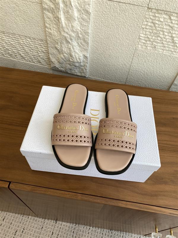 20251128184323510 310